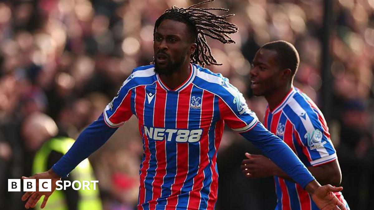 Man Wolves Fall to Palace's Late Push: Match Analysis